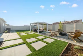 Modern, Clean, New Home + Extras - Image 3