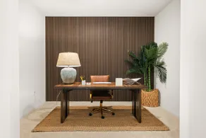 Modern, Clean, New Home + Extras - Image 4
