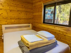 An inn in a national park that feels like a tree house - Image 2