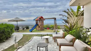 M1- Ground floor terrace with access to the zigzag pool - Image 5