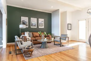 Lakefront Retreat - Image 3