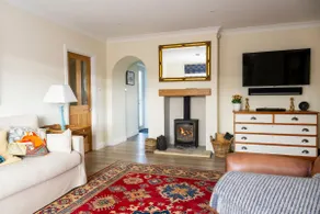 Jewel in the Garden of England - 2 bedrooms - Image 2