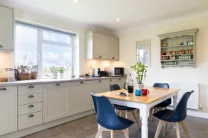Jewel in the Garden of England - 2 bedrooms - Image 4