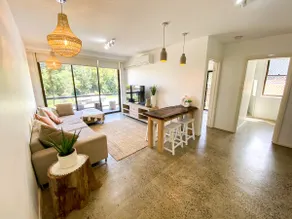 Flynn Beach Ocean Getaway - Image 3