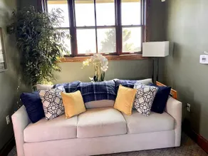 Red Rock Loft | *Pet Friendly Hunters Dream* - Image 2