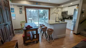 Escape to Northview Chalet Blue Mountain - Image 5