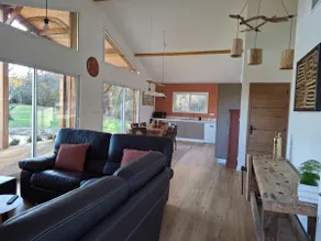 Elegant chalet in the countryside, with swimming pool, 6 people - Image 2