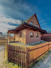 Wooden house near Liptovska Mara and Tatralandia - Image 4