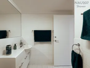 2 Bedroom in Newcastle - Image 5