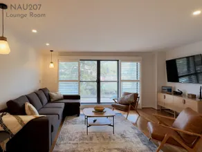 2 Bedroom in Newcastle - Image 2