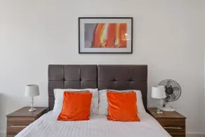 Kennet House 2 Bedroom, 2 Bathroom Apartment - Image 4
