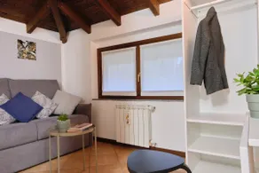 10' from Malpensa free wi-fi free parking - Image 3