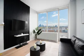 Exclusive 1BR Apt with NYC View - Image 2