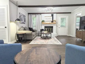 Woodland Retreat on Crestview - Image 3