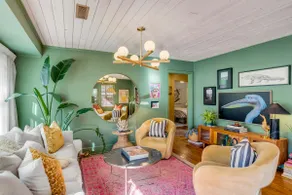 The Willow House. - Image 2