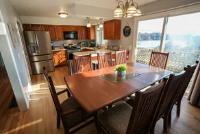 Thompson Lake Retreat by LuxLife - Image 4