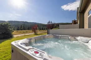 Elk Haven Retreat close to Big Sky, MT town center - Image 3