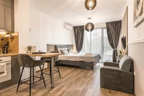 Azur Beach Apartment - Image 2