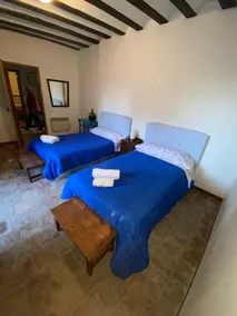 House 2 - The Blue House - Image 3