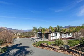 Luxury Escape | Heated Pool/Spa • Views + Events - Image 2