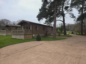 Willow View 1 Cabin near Exeter - Image 2