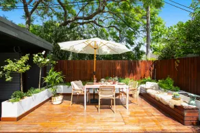 Charming Retreat in Exclusive Glebe Estate - Image 4