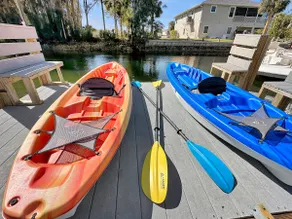 45% OFF- Pet friendly, waterfront, kayaks, fishing - Image 4