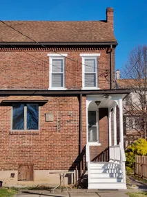 Cozy Home, Great Location in Downtown Huntingdon - Image 2