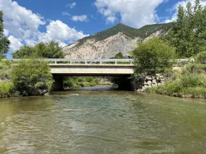 Creekside Escape, Hot Springs, Chalk Cliffs - Image 3