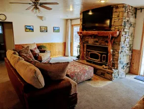 Mountain Home - Image 3