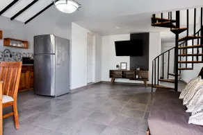 Coronado House - Image 4