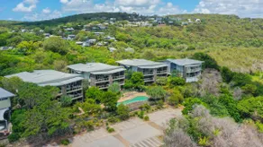 Waves 12 - Beachfront & Pool - Image 4