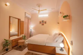 Shivi | Cozy 2BHK | Private Pool - Image 5