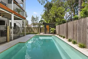 Charming & Modern Resort Living - Image 3