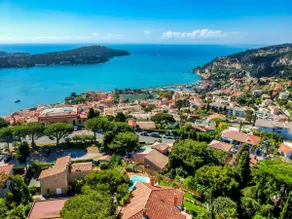 Villefranche • Panoramic Seaview villa • Pool & AC - Image 3