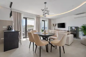 Luxury Tommy's Apartment - Image 4