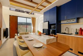 1BR Stylish Loft near airport - Image 2