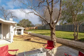 Modern Home, Sleeps 10 + Games - Image 5