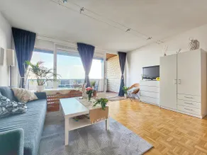 Sunrise apartment with lake view - Image 2