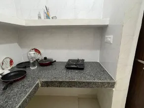 Cozy 1 BHK | Perfect for Couples - Image 5