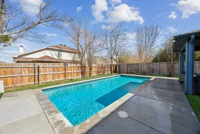 Beautiful Large House W/Pool! - Image 4