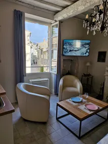 Serenity and comfort in the center of Uzès - Studio - Image 2
