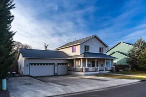Xenia House - North Roseburg - Image 2