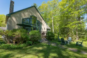 Spacious Lakehouse +Private Dock+Firepit+Kayaks - Image 4