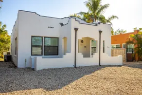 La Casa Bonita - 2 bedrooms, 1 bathroom - Image 3