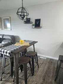 A Spacious Townhome in Newton - Unit D - Image 5