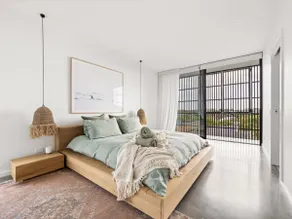 Lumiere-Stunning Coastal Retreat - Image 3
