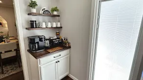 Cozy LA Living - Image 5