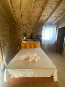 House with views & relaxation - Image 3
