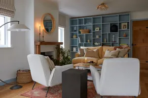 Bright & Spacious Coastal Retreat near Beach - Image 3